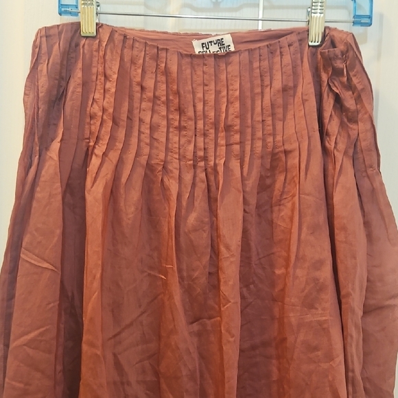 Future Collective Drop-Waist Pleated Midi Skirt Size 6 NWT - Picture 9 of 10